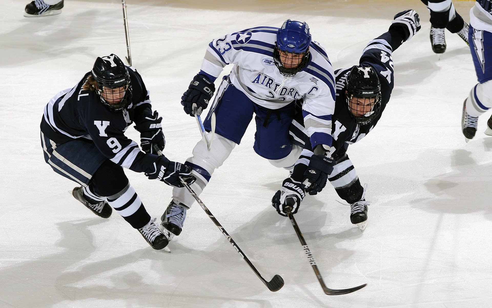 欧洲杯巨星争锋:战术、技术双俱佳!,欧洲杯争冠